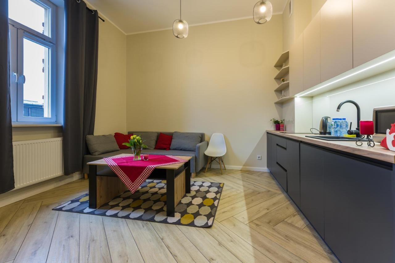 Fourcolors - Old Town Appartement